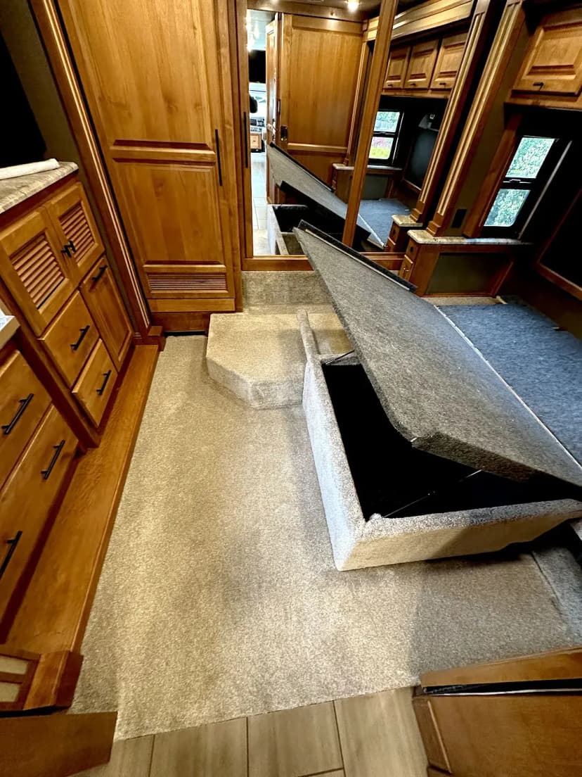 Gallery image 8