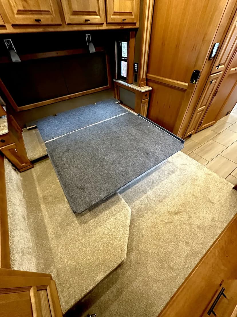 Gallery image 6